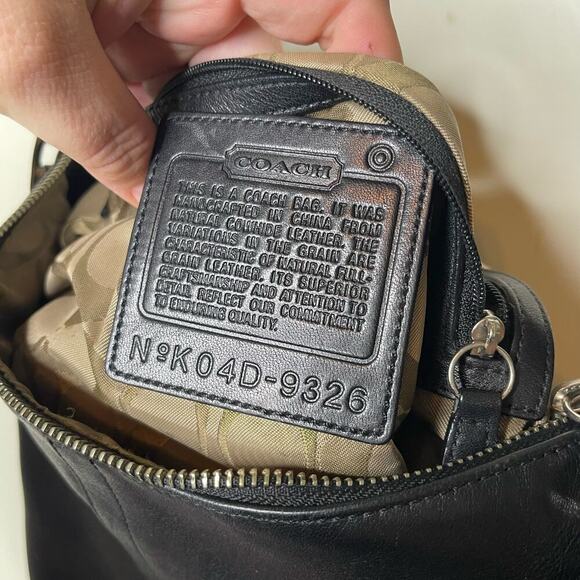 Coach Black Leather Slim Legacy Crossbody Shoulder Bag Adjustable 9326 - Picture 9 of 11